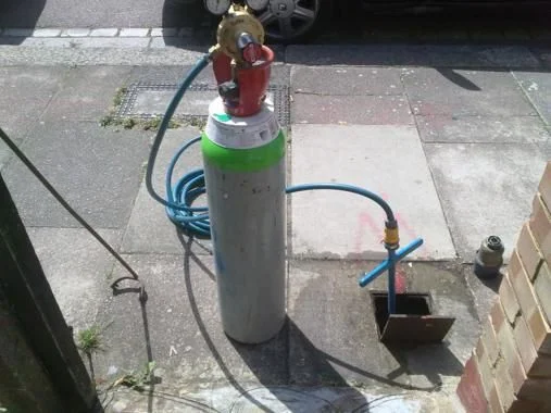 Tracer Gas leak detection equipment preview